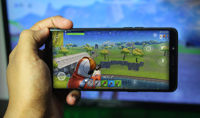 Download Fortnite Android APK? Fortnite Mobile Compatible Phones