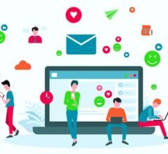 Why Small Businesses Should Be On Social Media Platforms