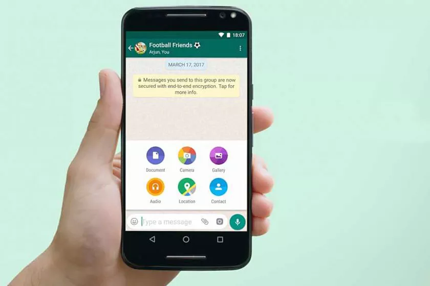 Send uncompressed photos on WhatsApp