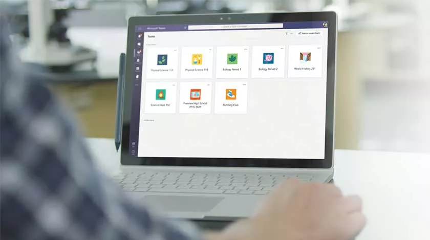 How to Use Microsoft Teams to Study and Work From Home