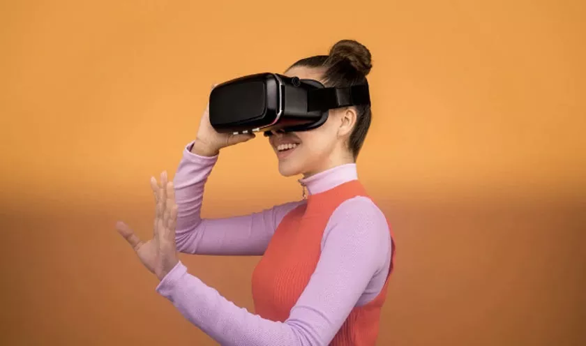 History of VR: First Headsets