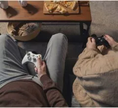 What Are the Pros and Cons of Esports?