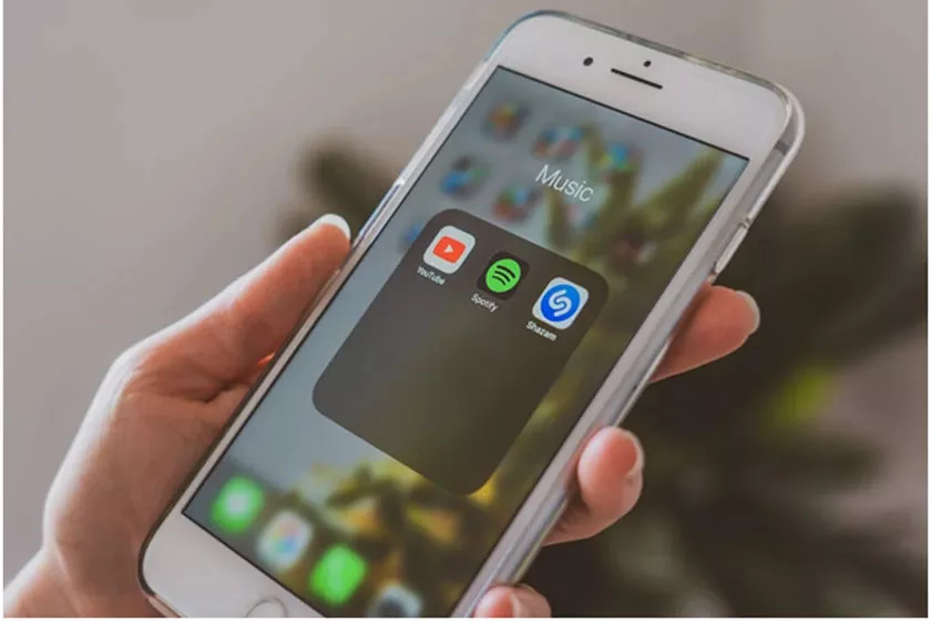 BTCLod: Easily Download YouTube Videos to Your iPhone Camera Roll