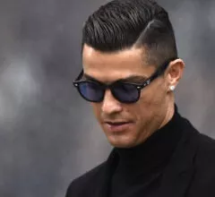 Les Houeurs De Football Paient-ils Des Amendes ?