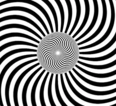 How to Create a Squinting Eye Illusion that Will Go Viral in 2023